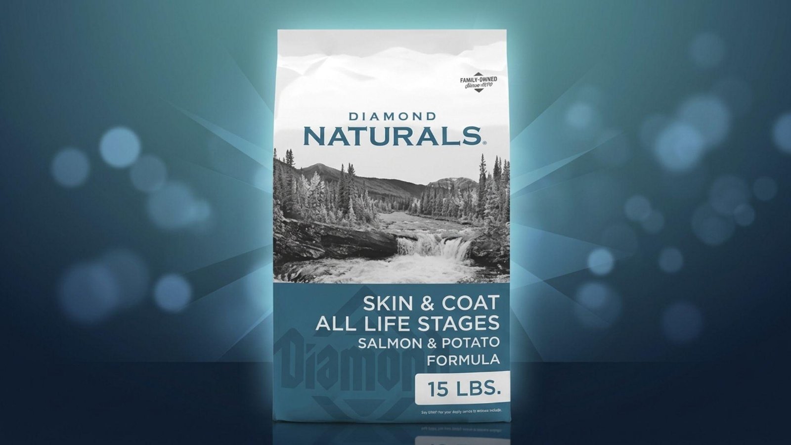 "Diamond Naturals Skin and Coat salmon and potato formula dry dog food 15 lb bag for all life stages"